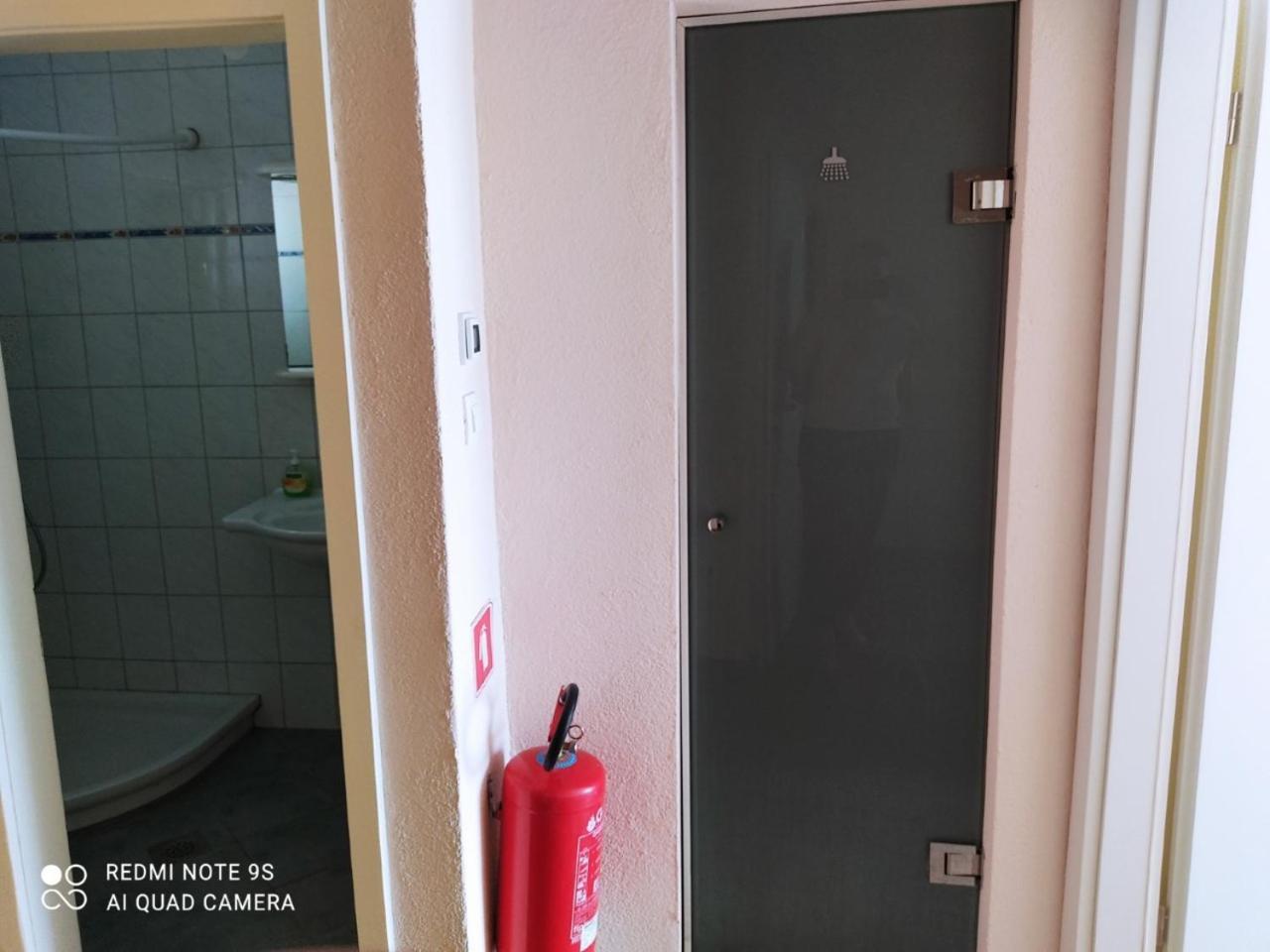 Hacienda Bled Rooms Экстерьер фото